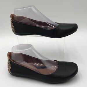 Women's The Root Collective Flats